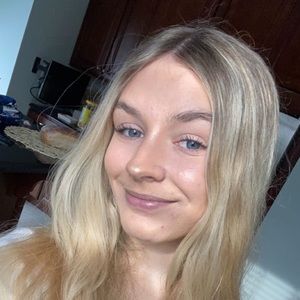 Meet your Posher, Mallory